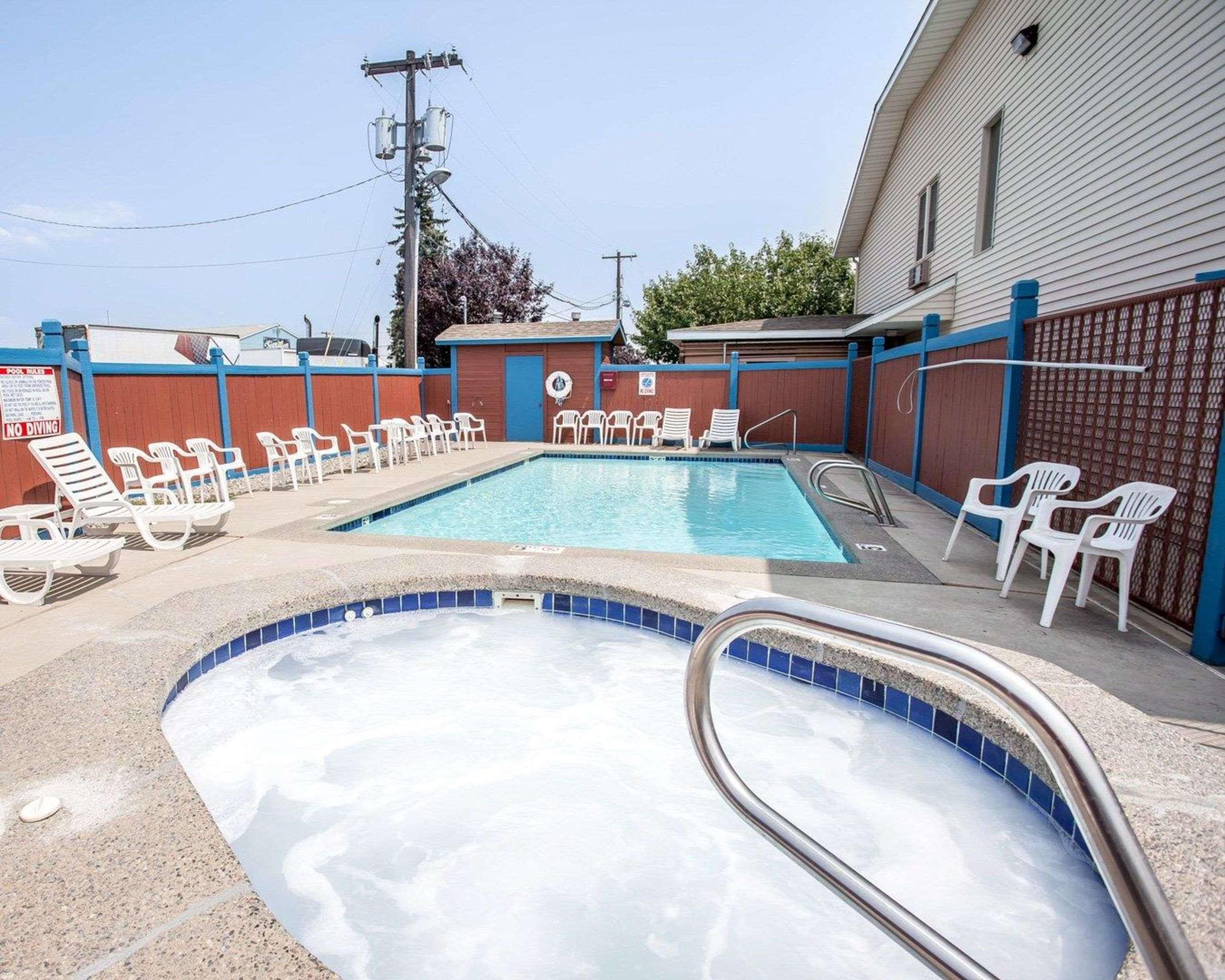Rodeway Inn & Suites Spokane Valley Exterior foto